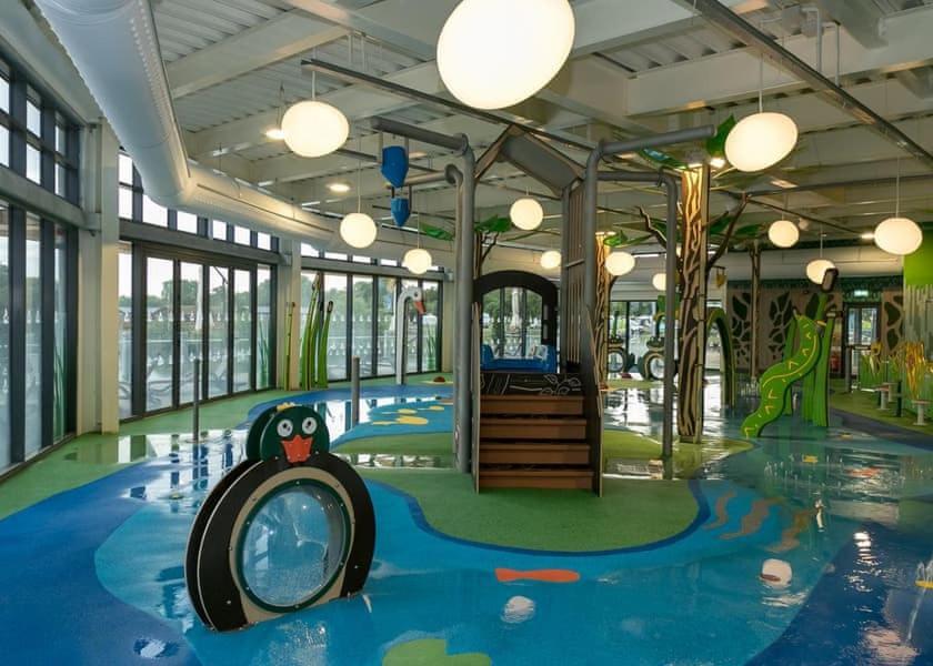 Ksr Hot Tub Holiday Home At Tattershall Lakes Bagian luar foto
